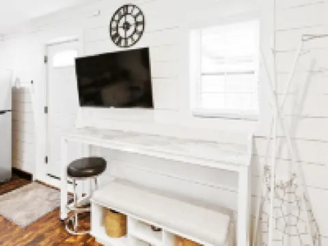 Tiny house at Gold Farm Hotels in Fairview