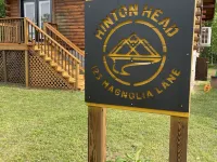 Log Cabin Located on the Greenbrier River in Hinton WV Hotels in Summers County