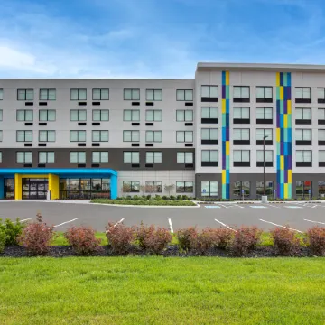 Tru by Hilton Toronto Airport West