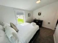 Modern Central Blackfoot Living