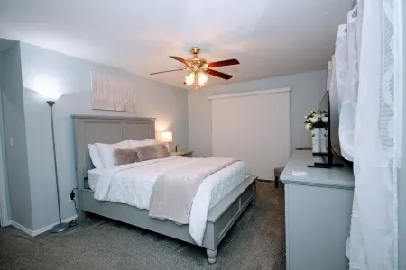 Newly remodeled ranch style home located in Lake Leelanau