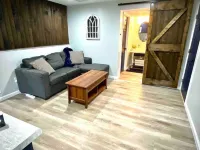 Kalia’s Mountain Momma Getaway Hotels in Kabletown