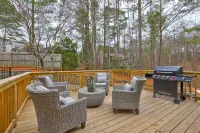 Secluded living in Woodstock! Pets and Long stays OK! Sleeps 12+