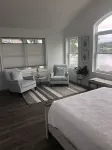 Lake House, ONE HOUR from NYC