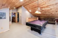 Cabin near Leota Trails