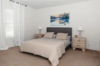 Neptune Haven Getaway Near the Ocean Hotels near Nexus Blaine Enrollment Center