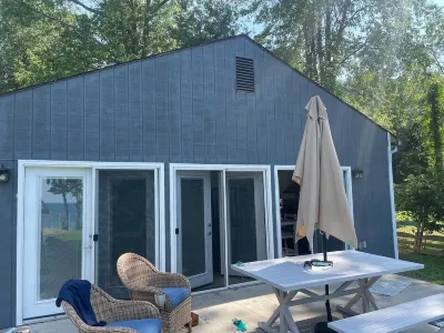 Shore Cliff Cottage