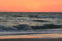 Totally Remodeled Beachfront Studio-Step out your door onto the sand. Really! D