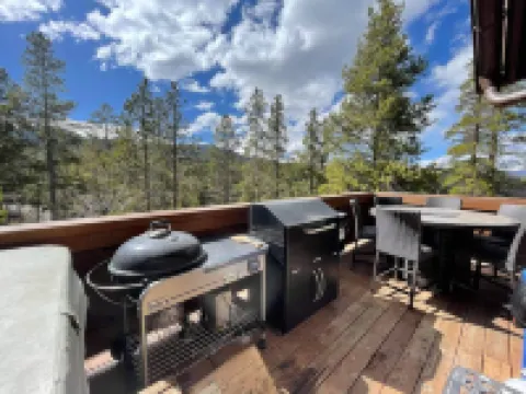 Do You Like New? Breckenridge Peak 7 - Hot Tub - Sleeps 10