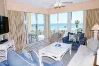 Crescent 310 Owner Managed Beach Service Included - 4-نجوم
