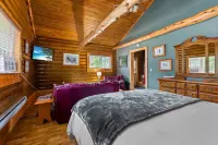 MUST SEE! COZY LOG CABIN WITH SAUNA & HOT TUB! Hotel a Sylvan Township
