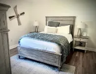 Luxury SKI IN/SKI OUT Kearsarge Brook Condo 3 bed, 2 bath at Cranmore Mountain!!