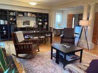 Delightful Downtown Ithaca Home & Garden for Extended Stays