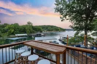 Freshly renovated Lake house right on the water. Lots of indoor & outdoor space.