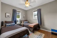 Cozy Home away from Home!