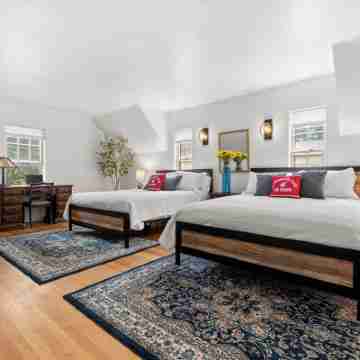 Historic WSU Drucker House-1/2 Block From Campus on College Hill Rooms