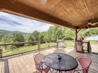 Unique Studio Cabin for Couples w/Mountain Views from Hot Tub! Hotels in Union County