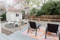 Fox at Fourth Street Walk to downtown Chico