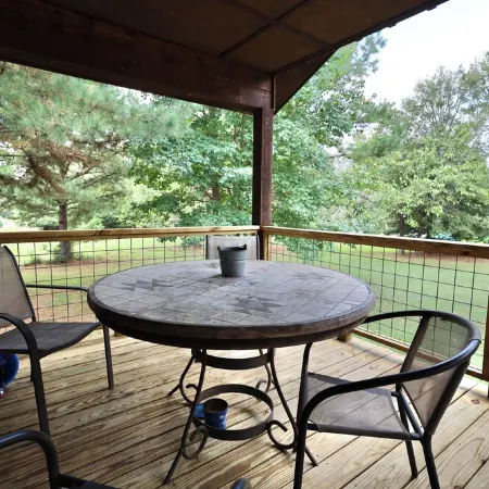 Old Mill Cabin #2 - on the Little MO River, Large Yard, Bunk Room!