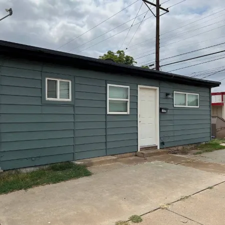 The Knoxville house-2 bed/1 bath