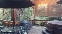 Exquisite 3-bedroom mountain home, steps to Lake Arrowhead Village and lakefront