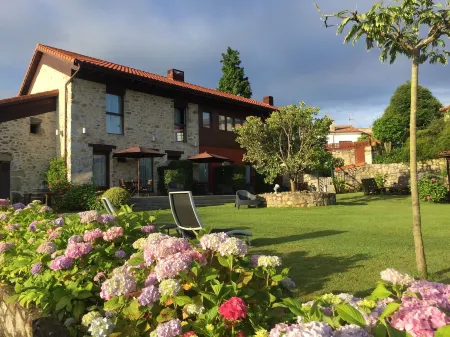 Rural apartment El Hospital de Villahormes for 4 people