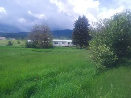 A hunter's/Getaway Paradise