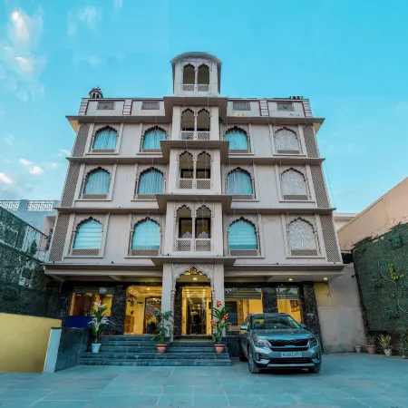 Hotel Royal Amer City