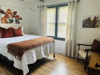 Farmhouse - Centrally Located in Great Bend, Gas Firepit and Pet Friendly Yard Hotels near Stutzmans