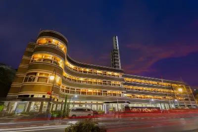 Hotel Savoy Homann Các khách sạn gần Langlangbuana University