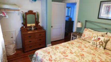 Spacious & Centrally Located; Busch Gardens Ybor Medical USF Sports Conventions