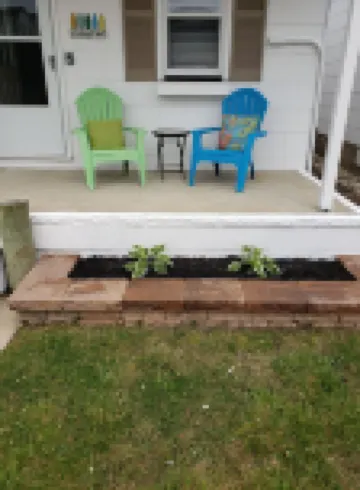 Bay Side Adorable 2 BR 1 Bath cottage