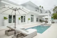 Location, comfort, and 5 beach accesses to more than one mile of deeded beach!