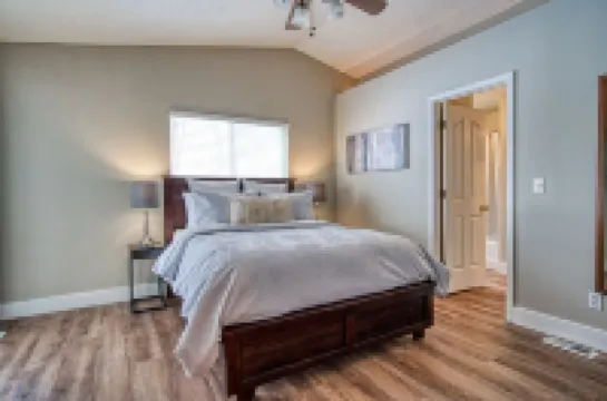 Cozy and stylish home โรงแรมใน