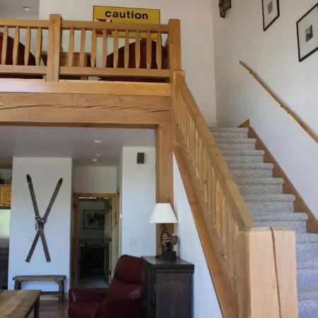 Luxury 5Br 4.5 Bath, 2 Primary Bedrooms! Across from Ski Resort. License 005650 Отели рядом с достопримечательностью «Горнолыжный курорт Винтер-Парк»