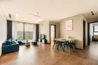 Hi-Home Suites - Ngoai Giao Doan at West Lake Starlake Hotels in Quan Bac Tu Liem