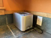 3 bed / 1 bath house in Prime Berkeley Location