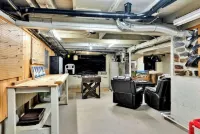 Park Ave on the Hill w/ new Hot Tub