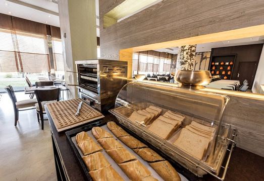 호텔 메르카데르