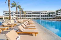 The Rif at Mangrove Beach Corendon Curacao All-Inclusive, Curio by Hilton - Beach