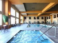 Holiday Inn & Suites ST. Paul NE - Lake Elmo Hotels in Woodbury
