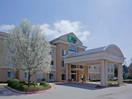 Holiday Inn Longview - North Отели в г. Лонгвью