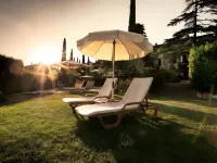 Relais Santa Chiara Hotel by Double Hospitality - parking