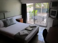 Paravista Motel فنادق في Winnellie