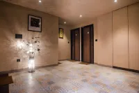 Hotel Ruchira Moonline Resto