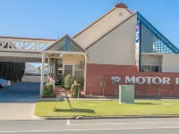 โรงแรมเรเวอร์โบ๊ท - เอชูก้า โรงแรมในเอชูกา