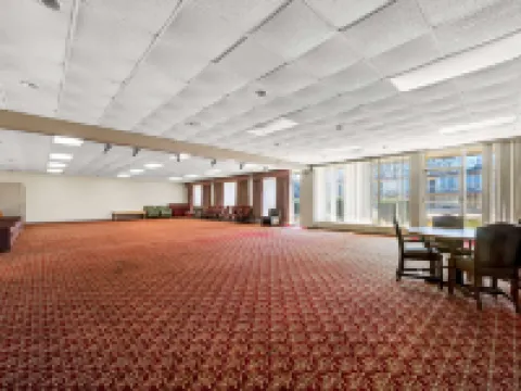 Rodeway Inn Hotels in Monroe