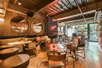 The Somos Beats Hotel & Rooftop - Pet Friendly