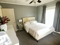 Remodeled historic house, near Pageland, with WI-FI and parking FREE