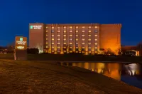 Embassy Suites by Hilton Chicago Schaumburg Woodfield Hotel dekat Prairie Center for the Arts